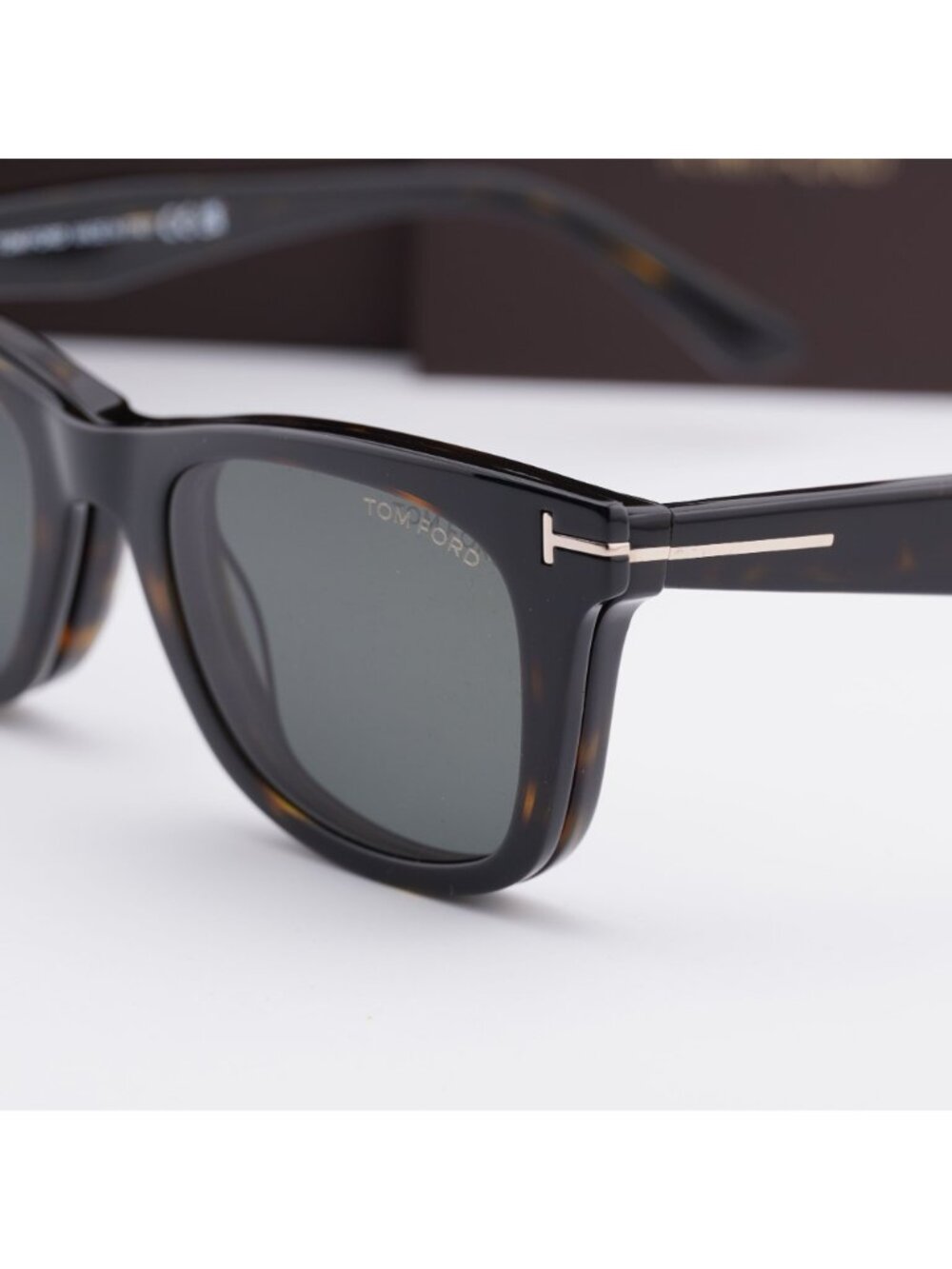 Tom Ford FT5970-B 052 Square Eyeglasses 50mm - Havana / Clear with Green Clip-on - Picture 4 of 9